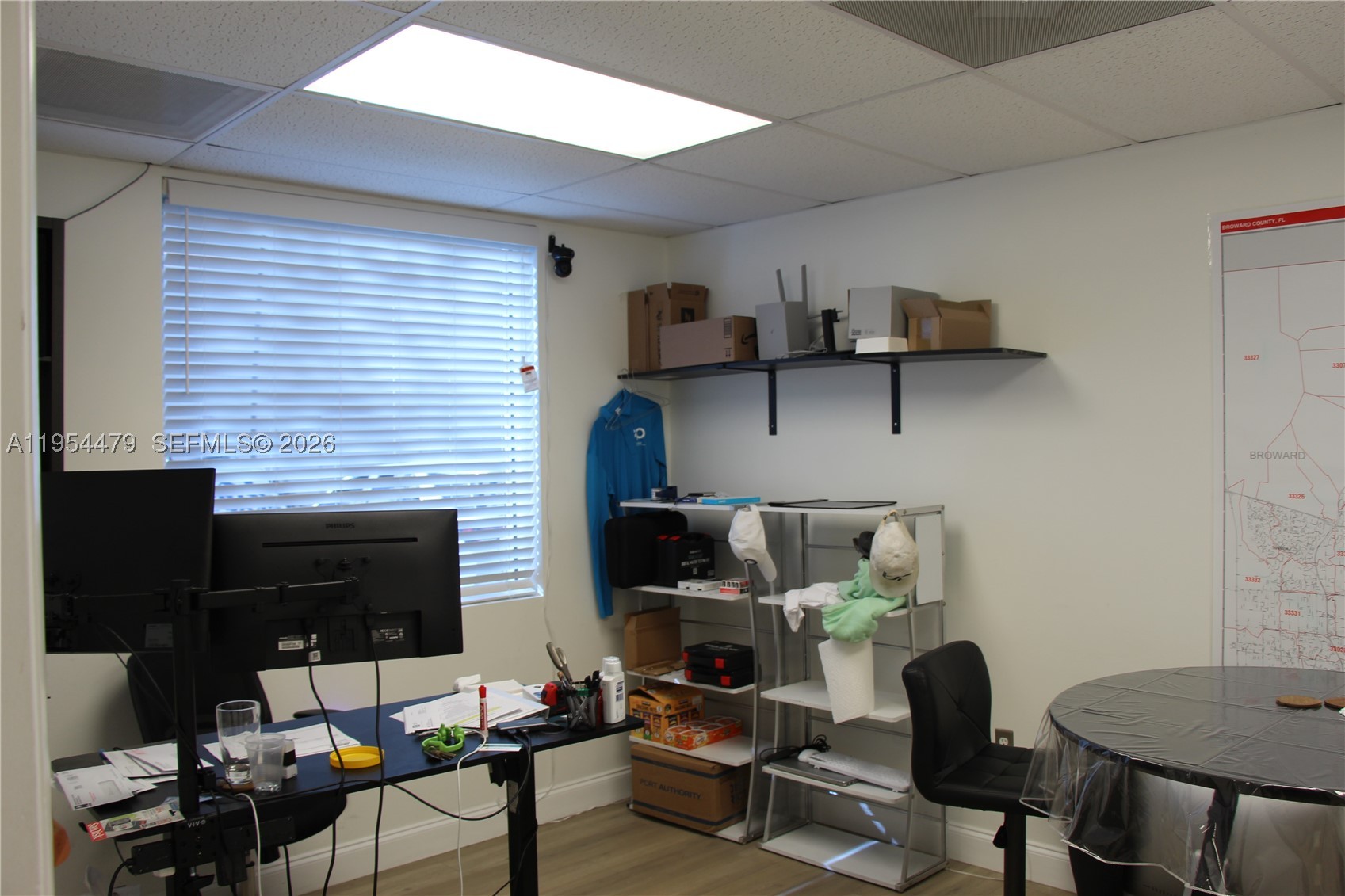 A11954479 Property Photo 8