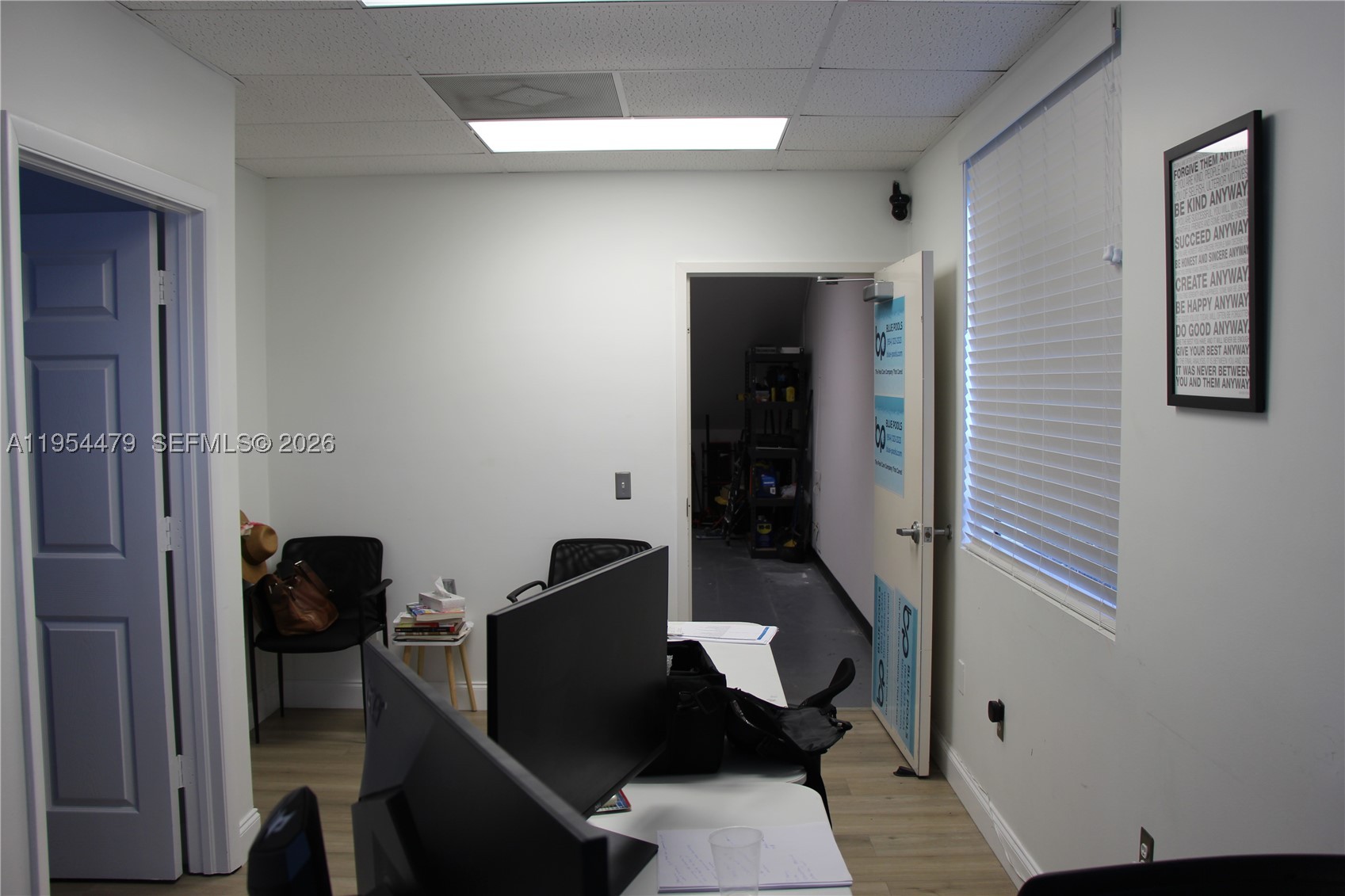 A11954479 Property Photo 14
