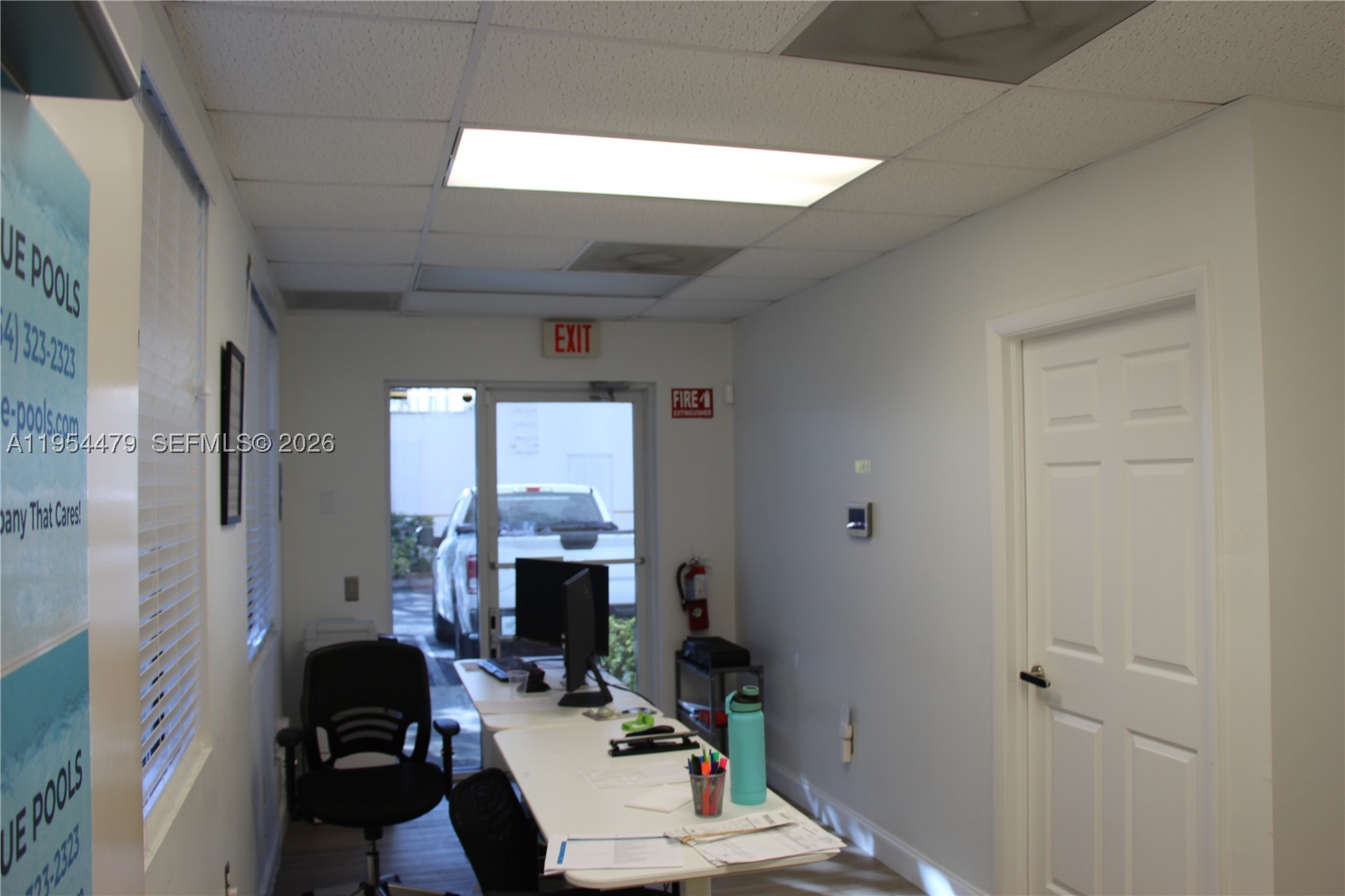 A11954479 Property Photo 19