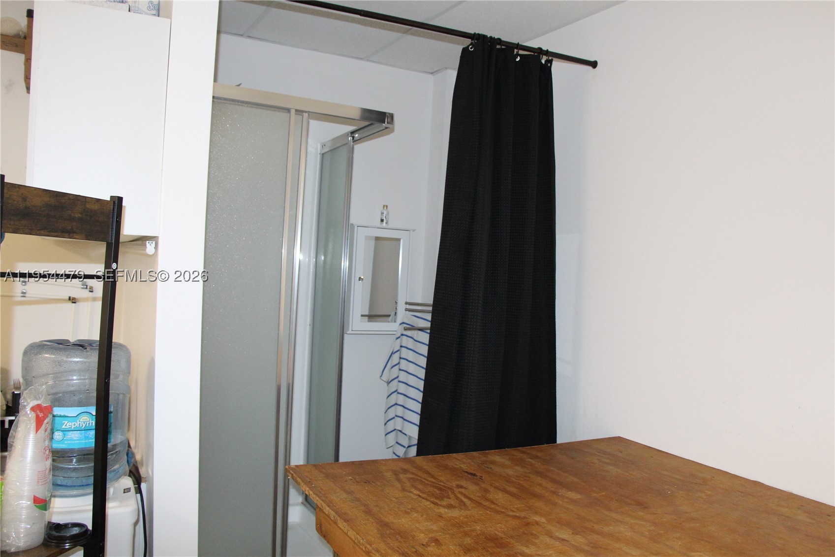 A11954479 Property Photo 23