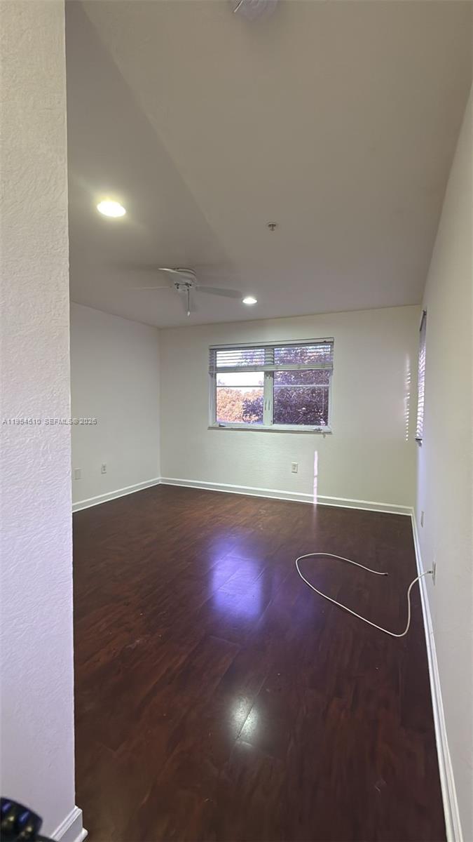 17640 Nw 73rd Ave 200-19 Property Photo 8
