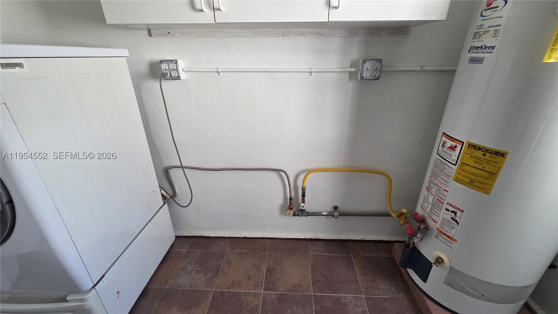 1245 Coral Ln Property Photo 26