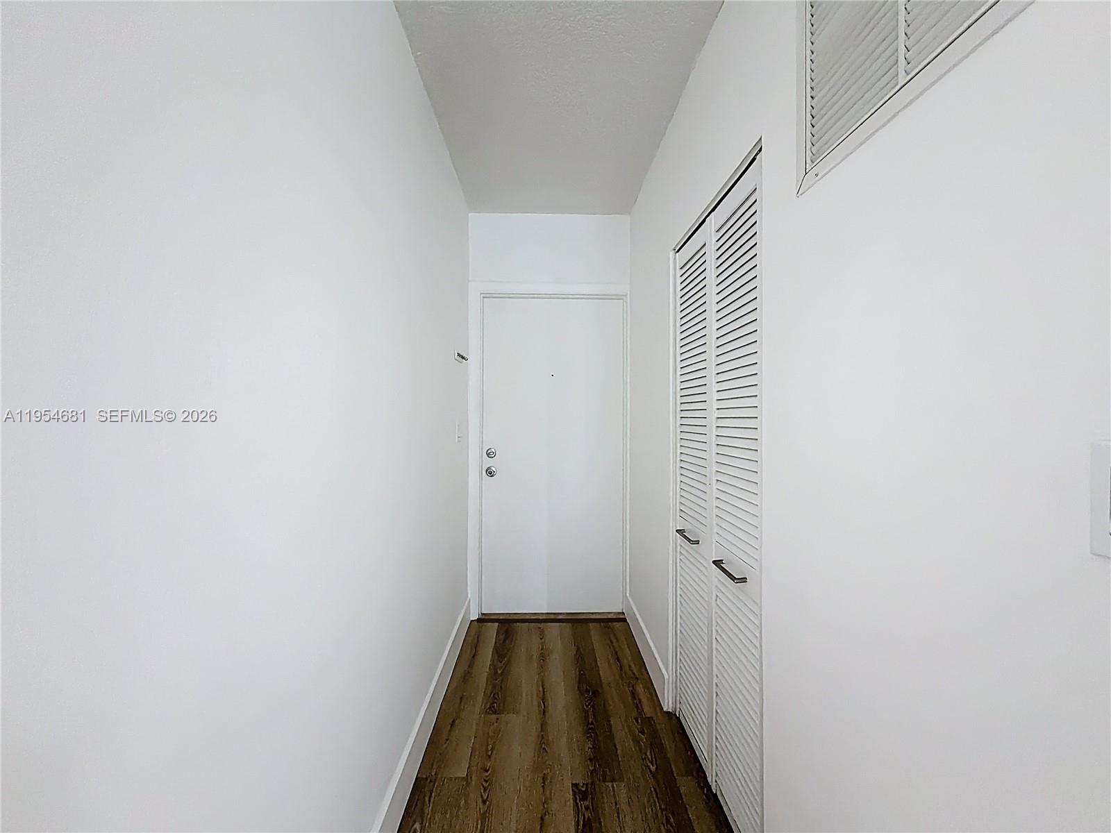 2424 Se 17th Cswy 312b Property Photo 3