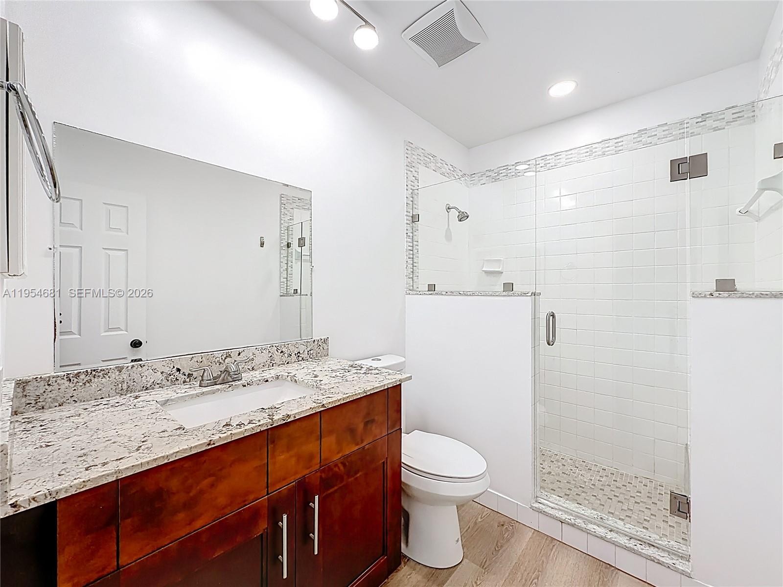 2424 Se 17th Cswy 312b Property Photo 27