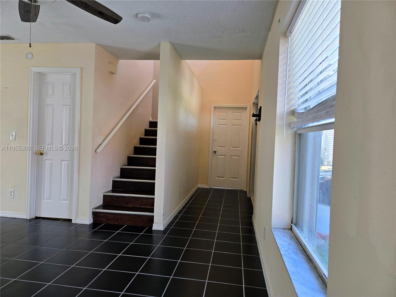 854 Sw 8th Pl Property Photo 8