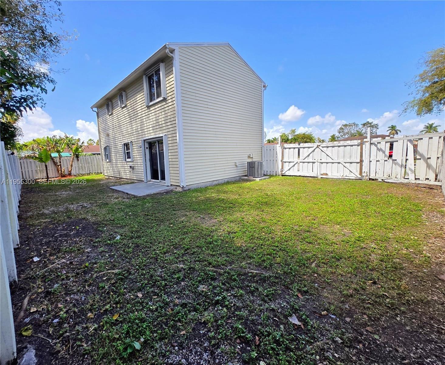 854 Sw 8th Pl Property Photo 20