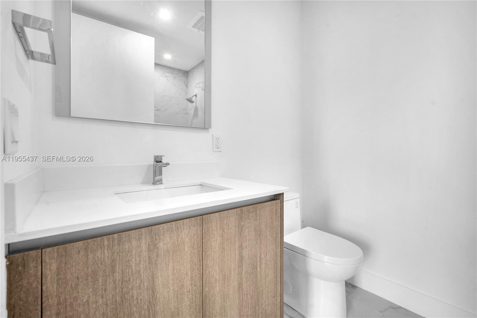 17550 Collins Ave 603 Property Photo 15
