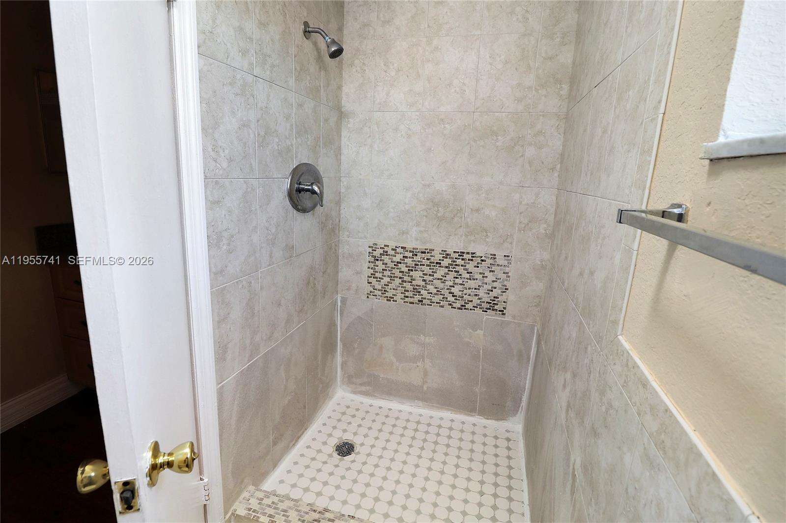 5975 Nw 25th Ct 213 Property Photo 10