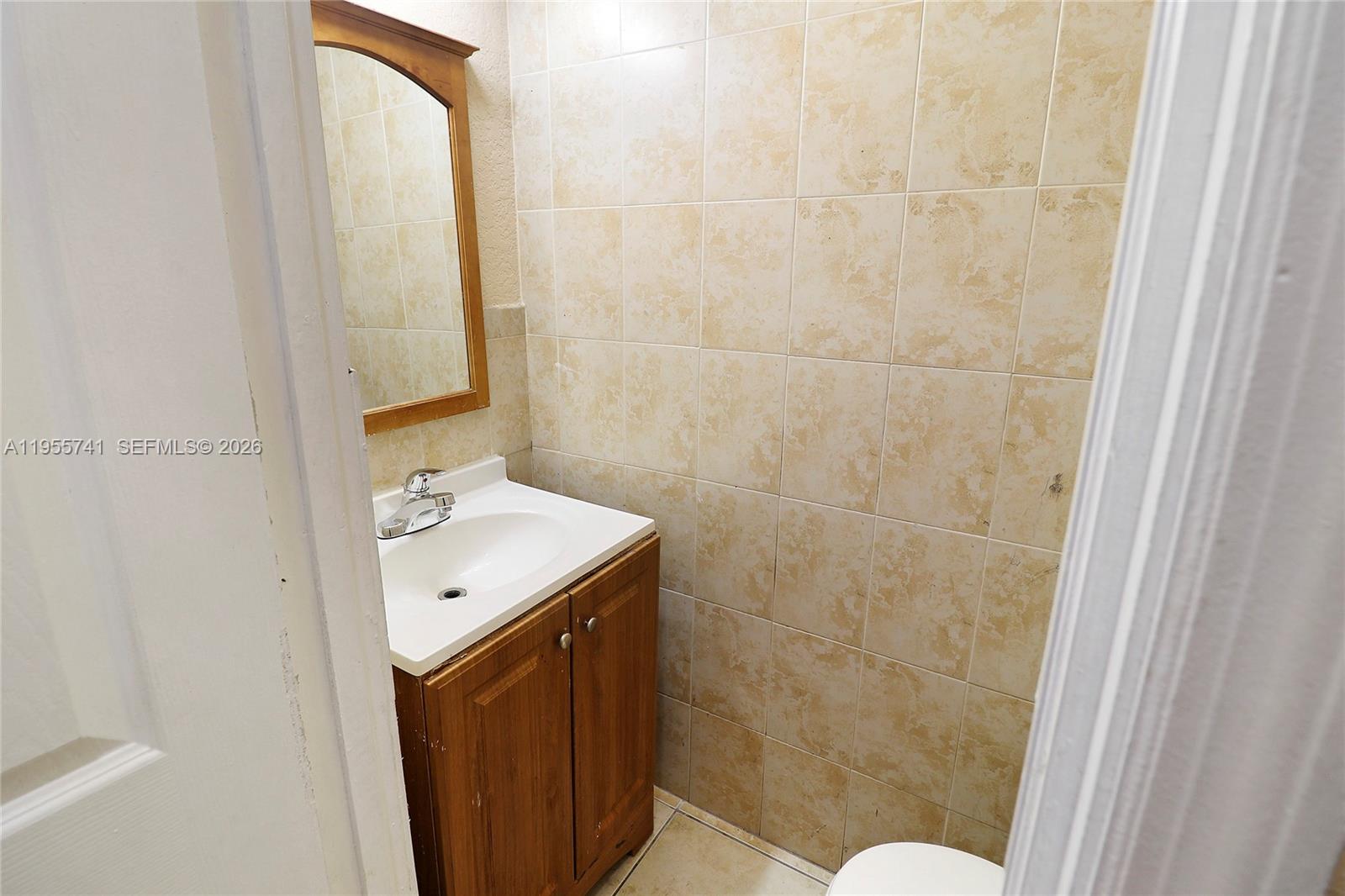 5975 Nw 25th Ct 213 Property Photo 21