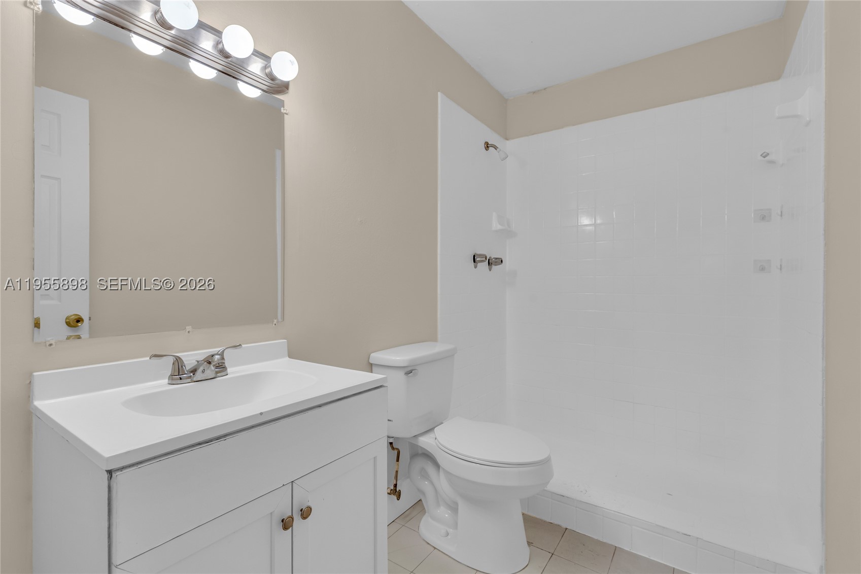 17901 Nw 68th Ave T206 Property Photo 14