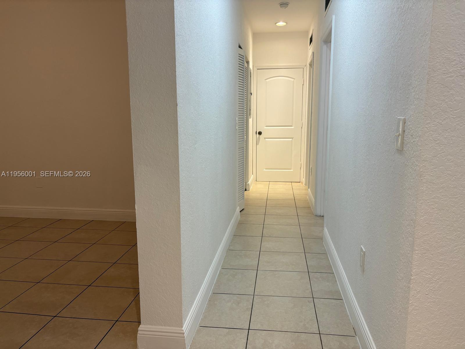 2916 Nw 51st St Property Photo 12