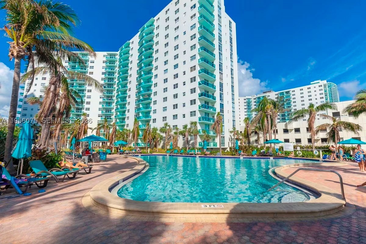 3901 S Ocean Dr Ph16r Property Photo 1