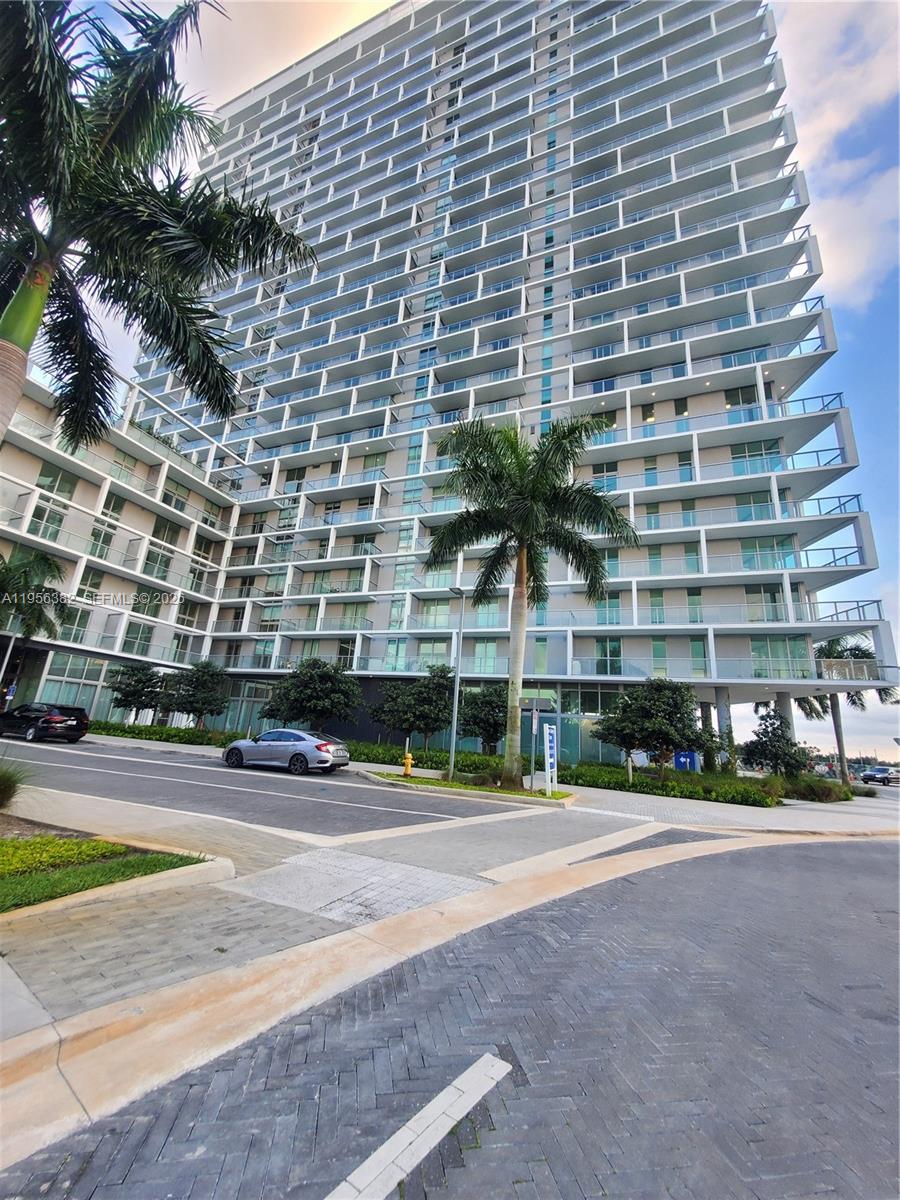 2000 Metropica Way 412 Property Photo 1