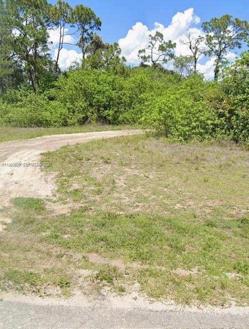 3025 E Briarwood Cir Property Photo 4