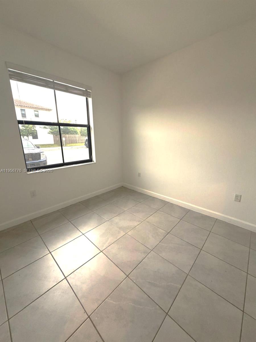 11855 Sw 246th Ter Property Photo 7