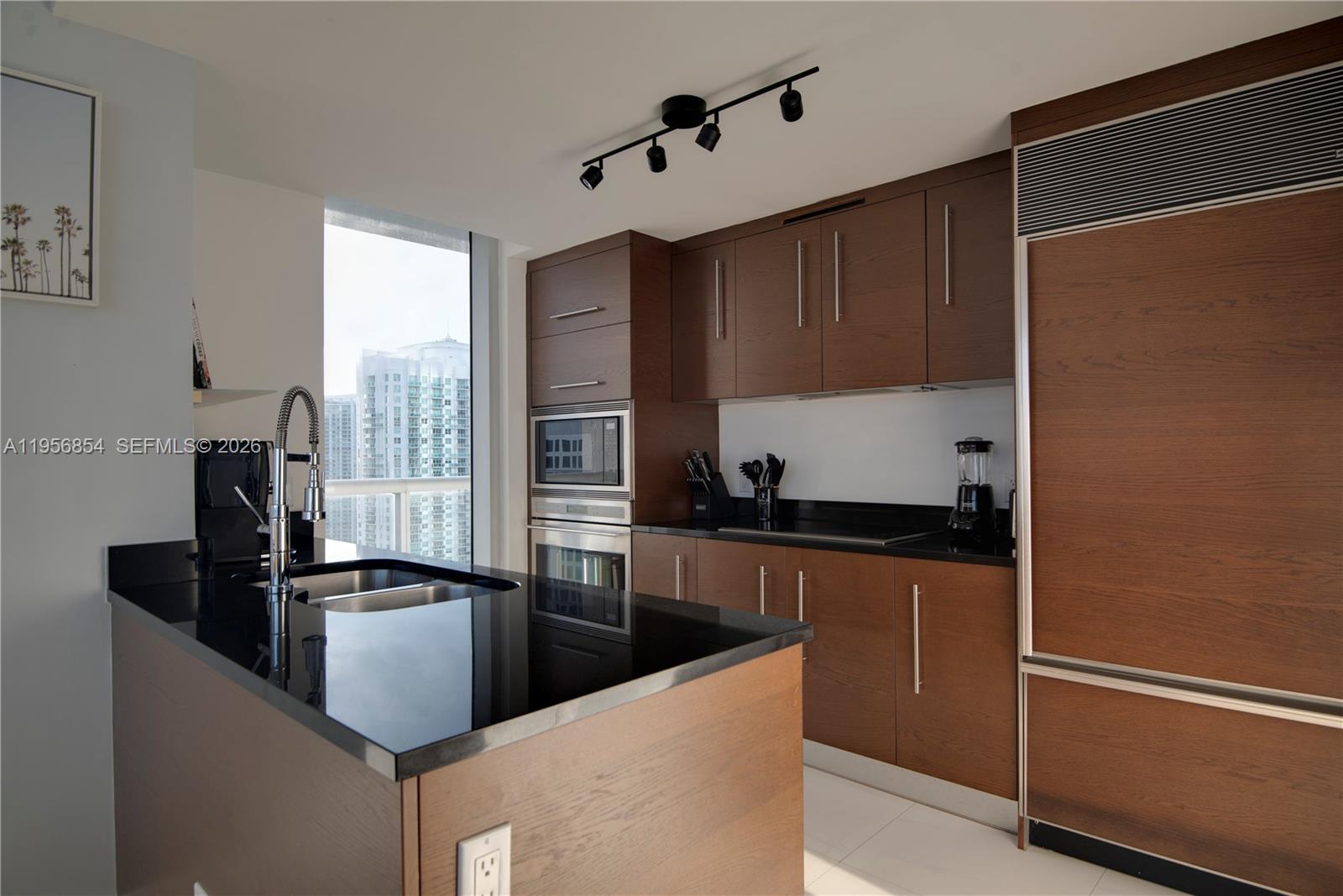 485 Brickell Ave 3208 Property Photo 16