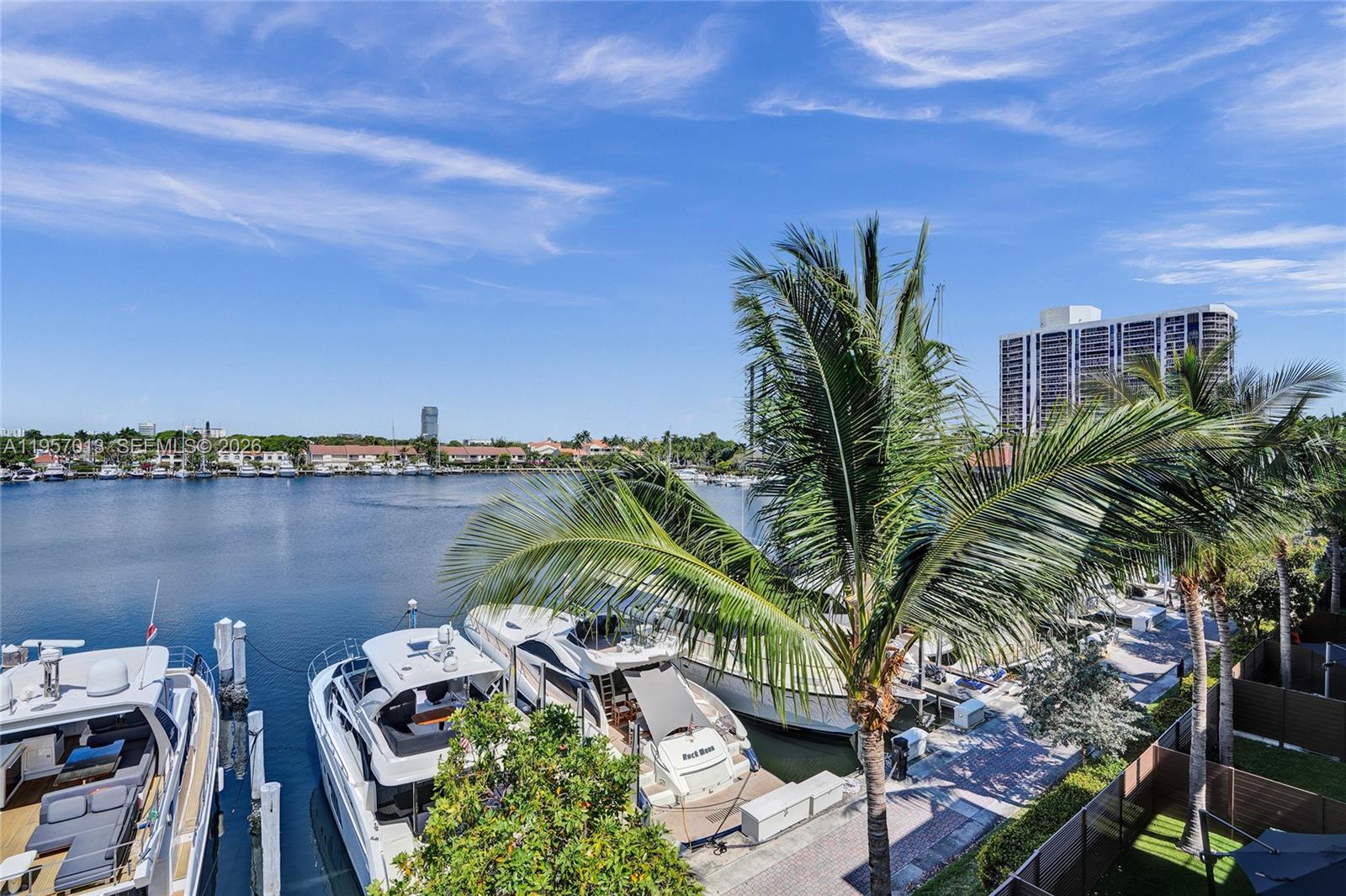 3750 Yacht Club Dr Th1 Property Photo 60