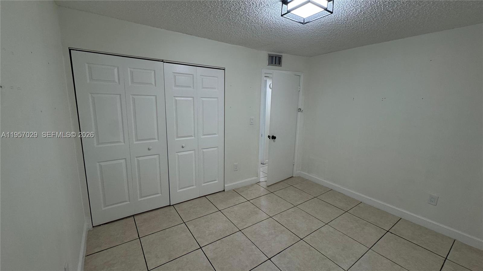 4111 Stirling Rd 102 Property Photo 19