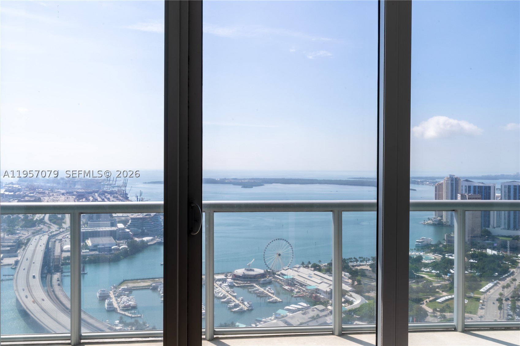 888 Biscayne Blvd 5508 Property Photo 14