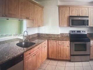 3652 Nw 95th Ter 7k Property Photo 4