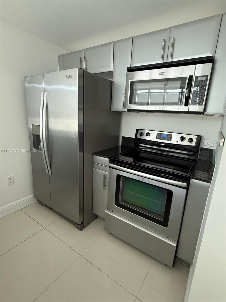 1871 Nw S River Dr 1503 Property Photo 7