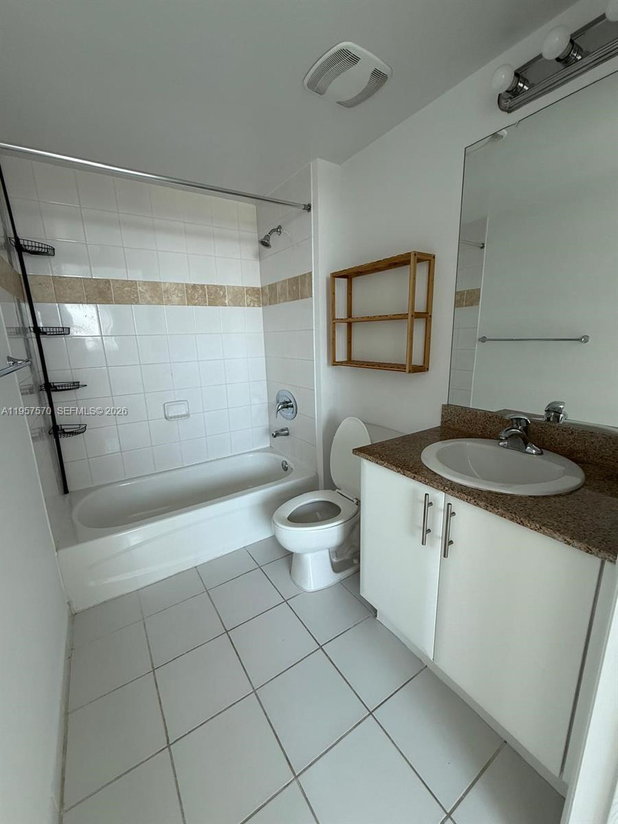 1871 Nw S River Dr 1503 Property Photo 14