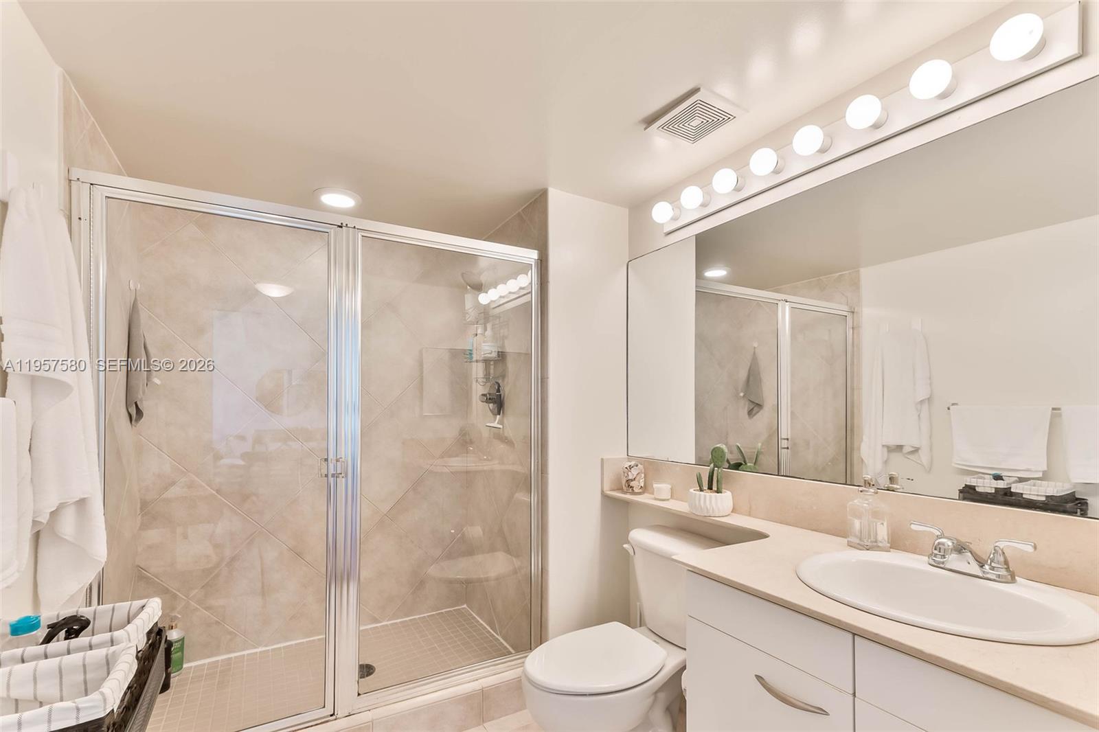 2080 S Ocean Dr 506 Property Photo 22