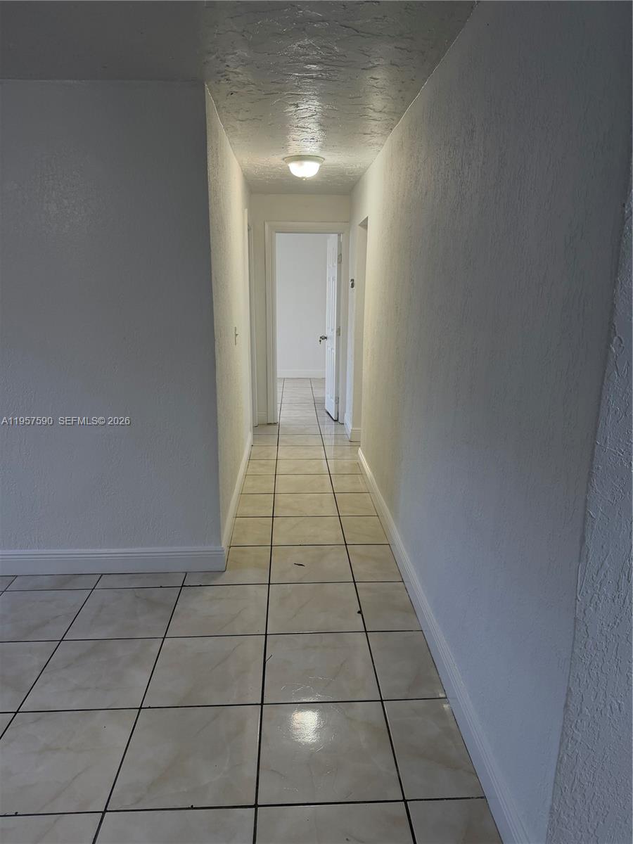 A11957590 Property Photo 6