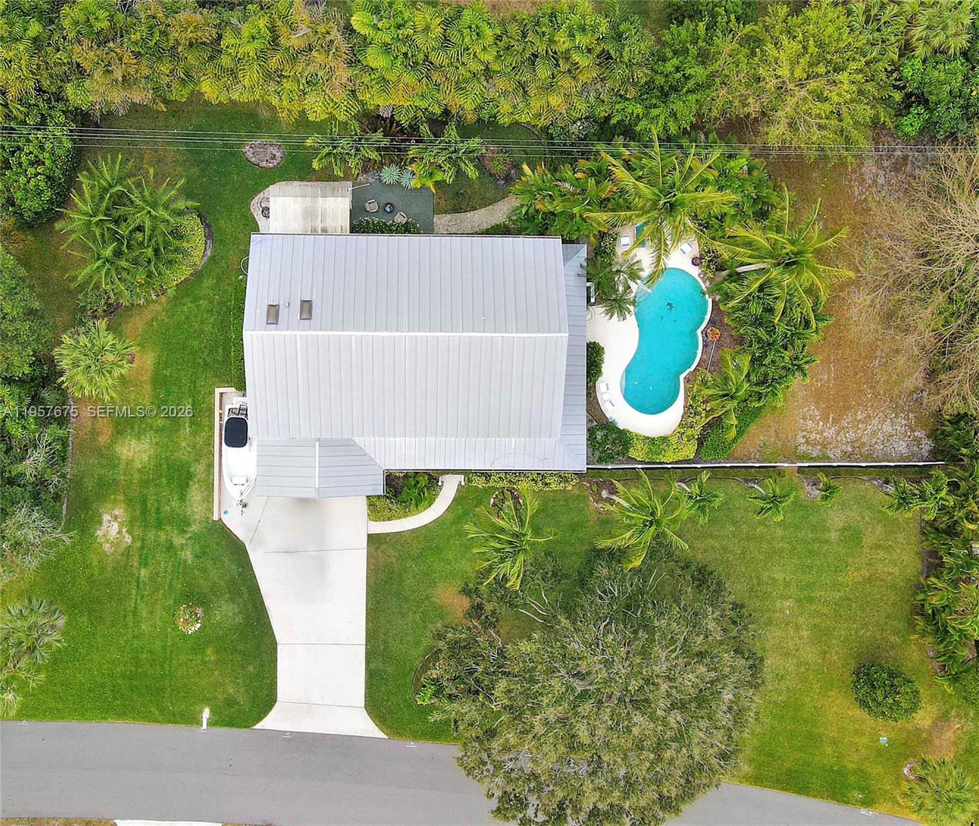 8445 Se Bayberry Ter Property Photo 16