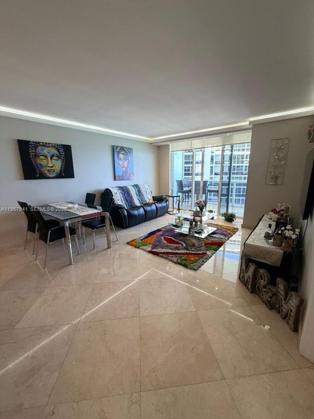1830 S Ocean Dr 3810 Property Photo 3