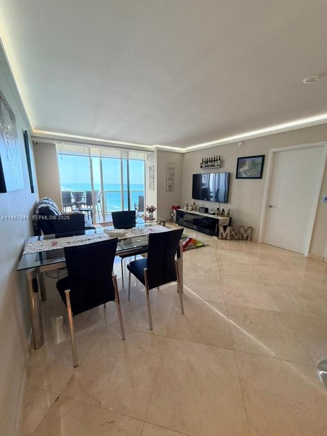 1830 S Ocean Dr 3810 Property Photo 4