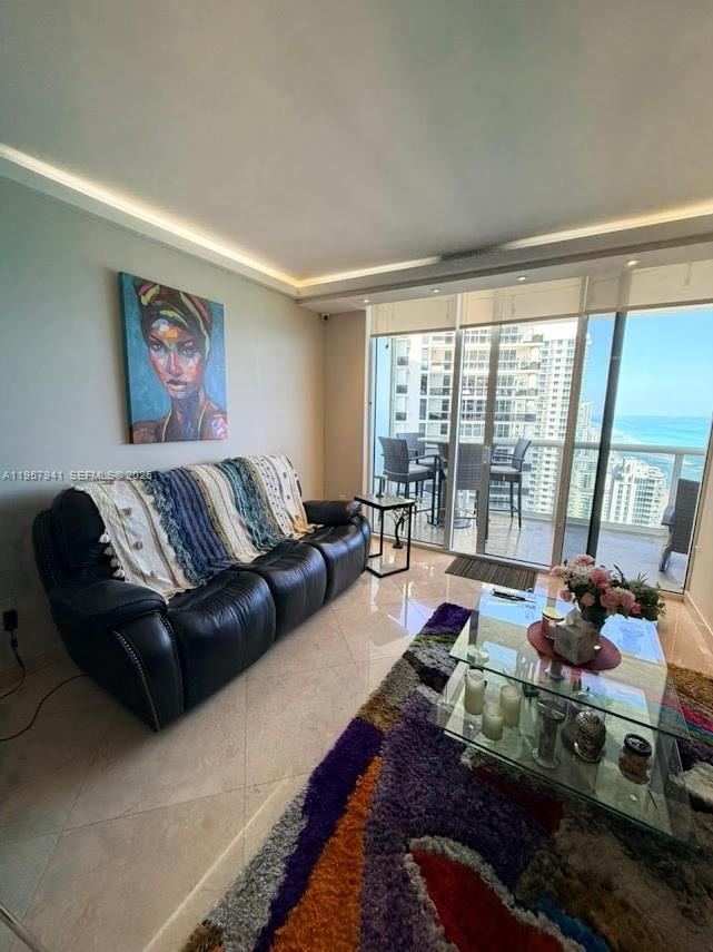 1830 S Ocean Dr 3810 Property Photo 7