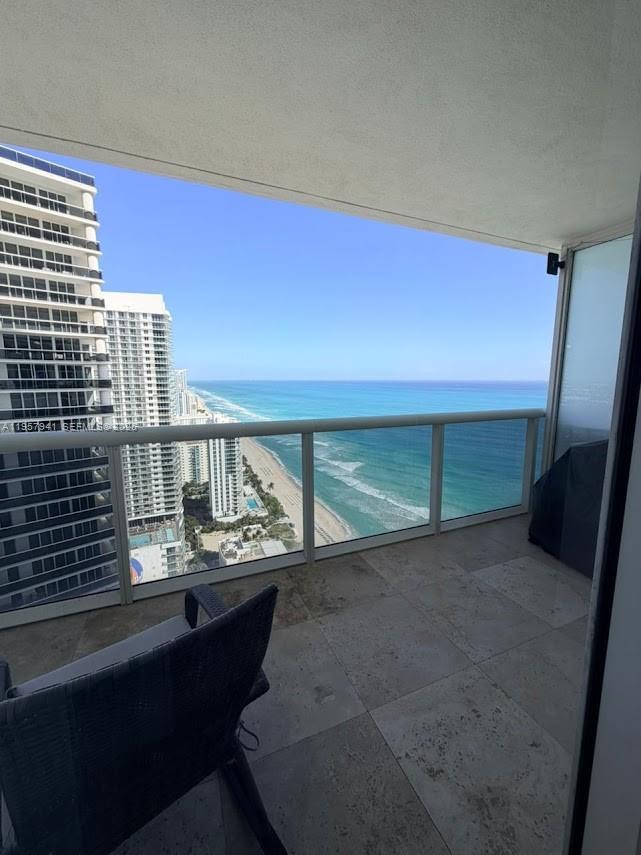 1830 S Ocean Dr 3810 Property Photo 33