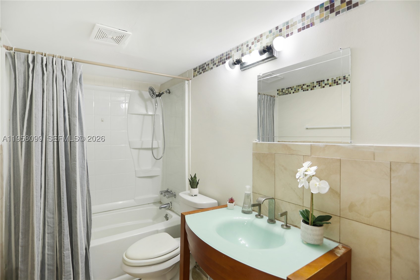 6600 Cypress Rd 105 Property Photo 41