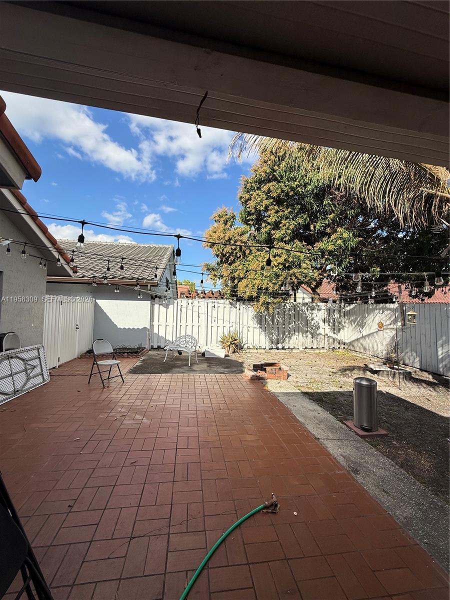 18237 Nw 61st Pl Property Photo 15
