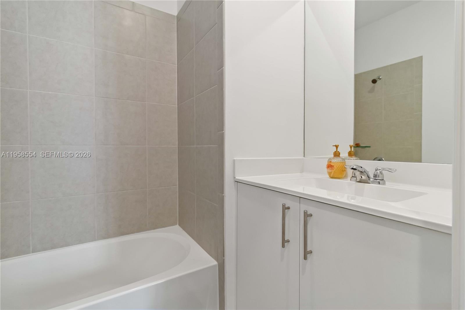 760 Se 13th Ct Property Photo 23