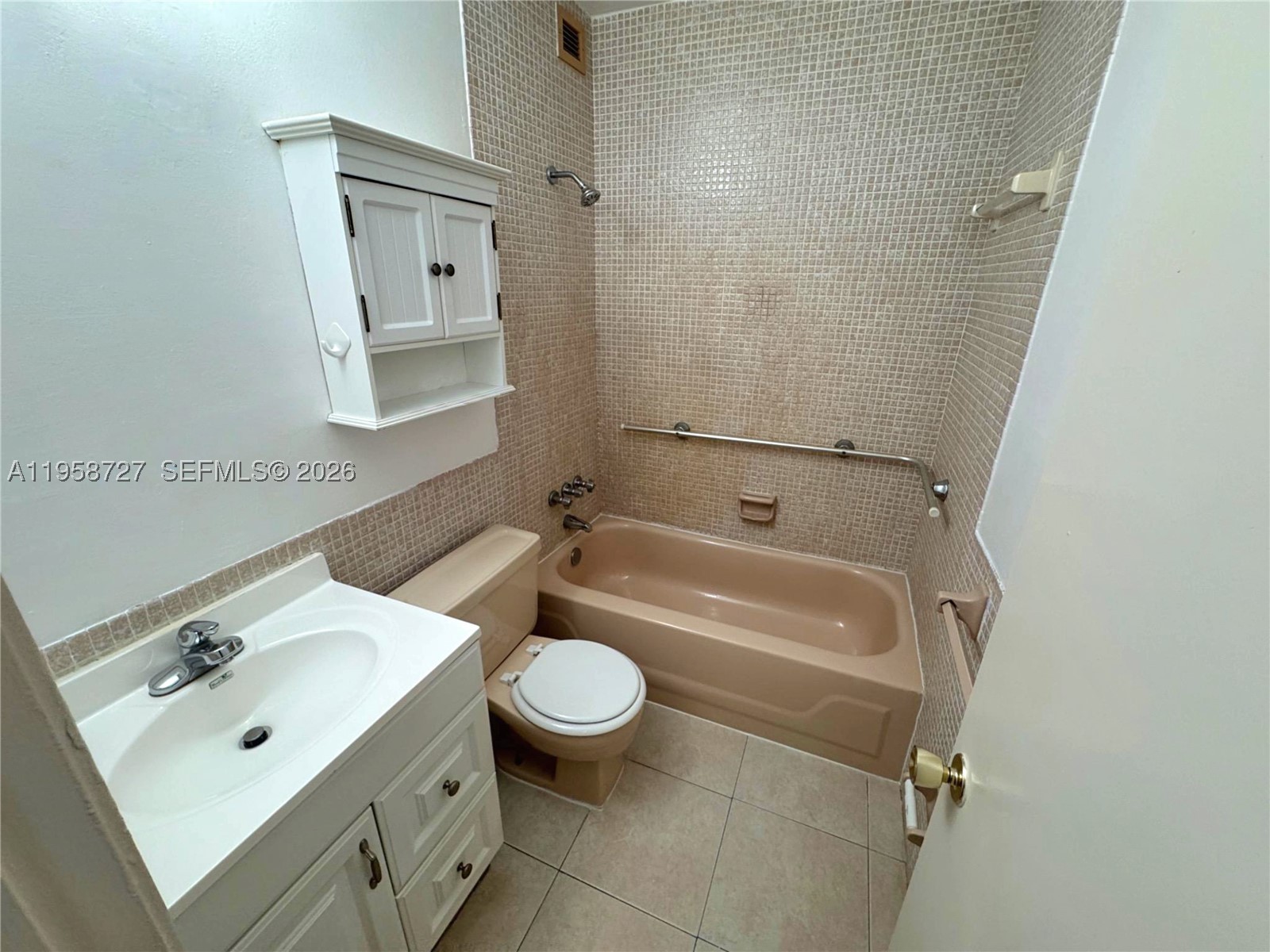 2060 Nw 48th Ter 308 Property Photo 7