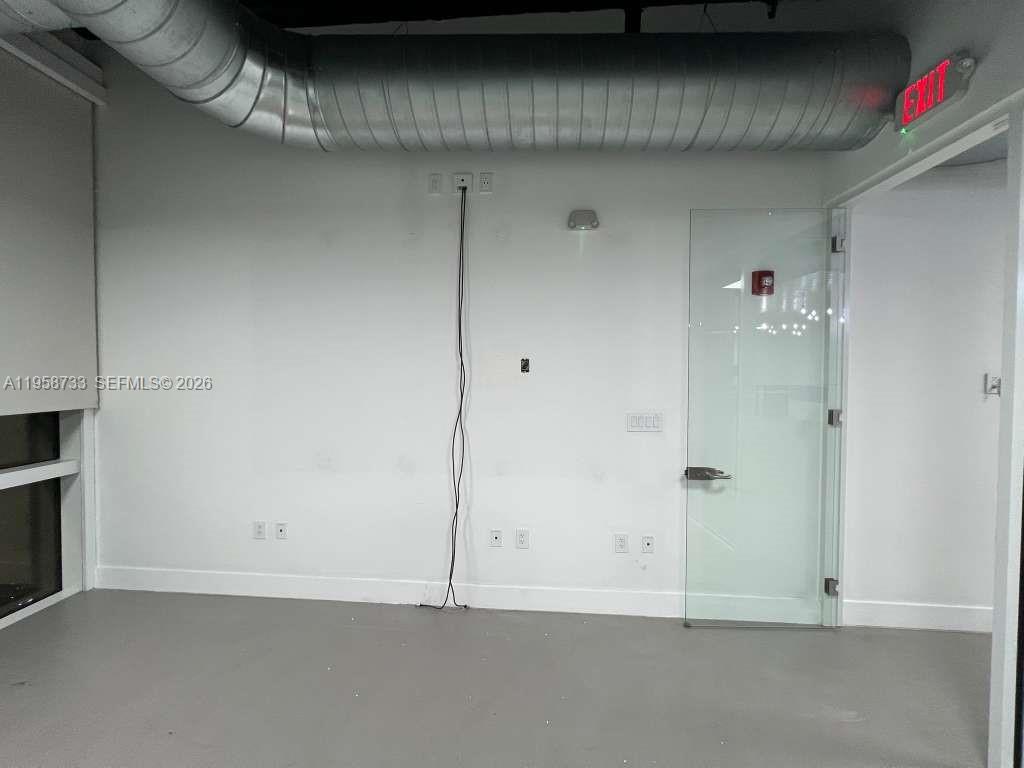 20200 W Dixie Hwy 1008 Property Photo 6