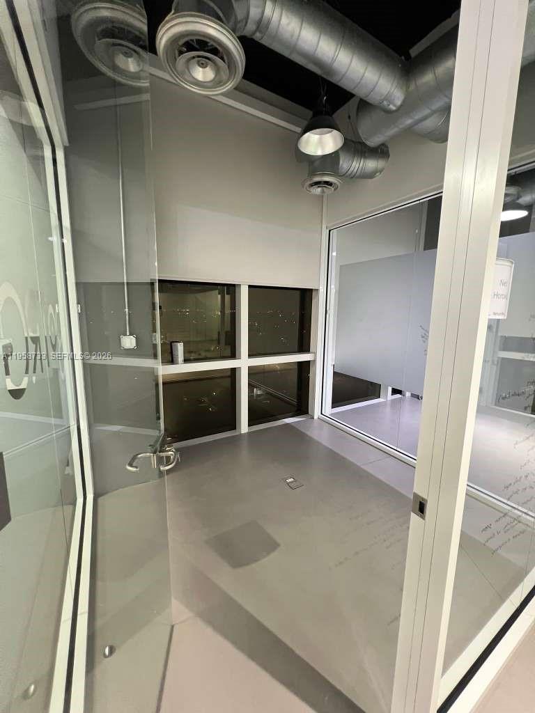 20200 W Dixie Hwy 1008 Property Photo 13