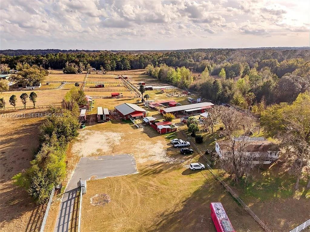 11150 W Highway 40 Property Photo 2