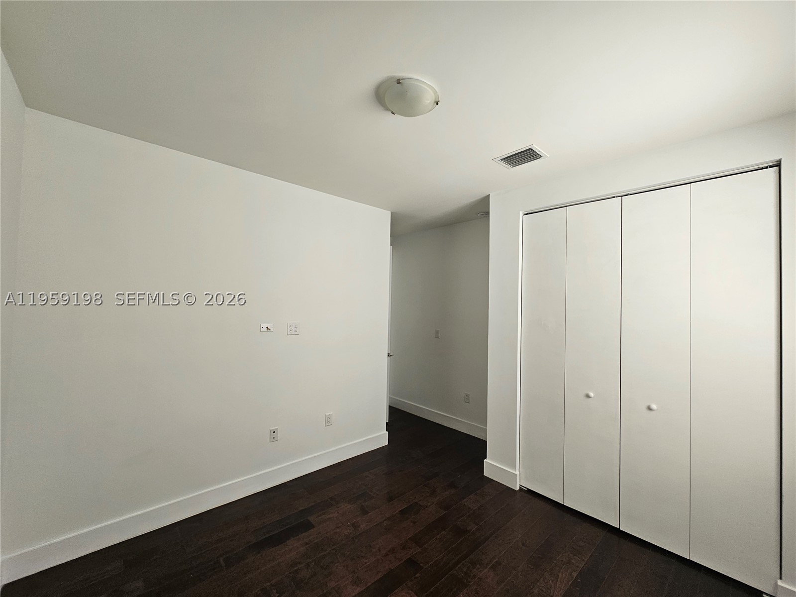 A11959198 Property Photo 14