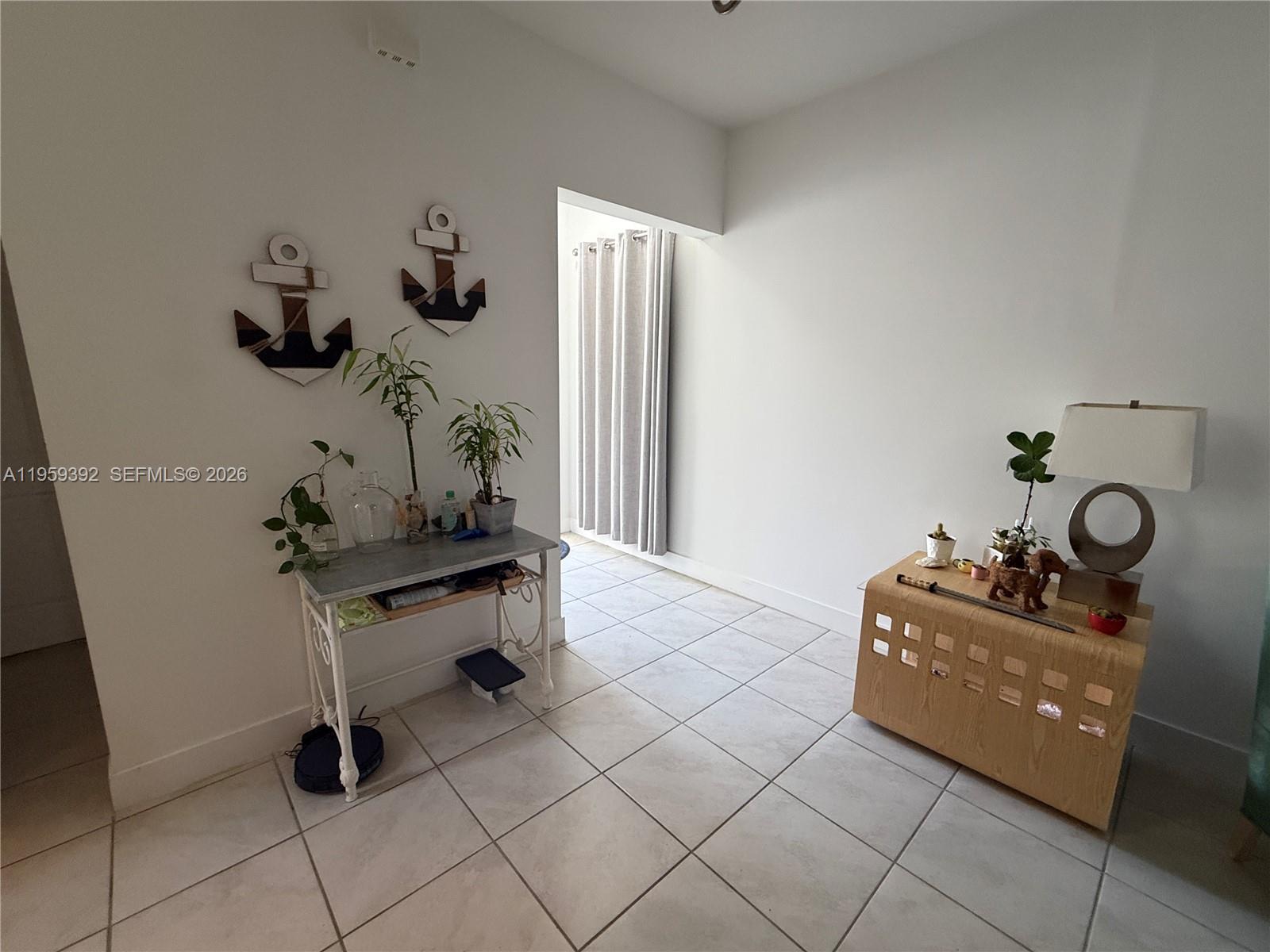 5632 Cerva Ln Property Photo 18