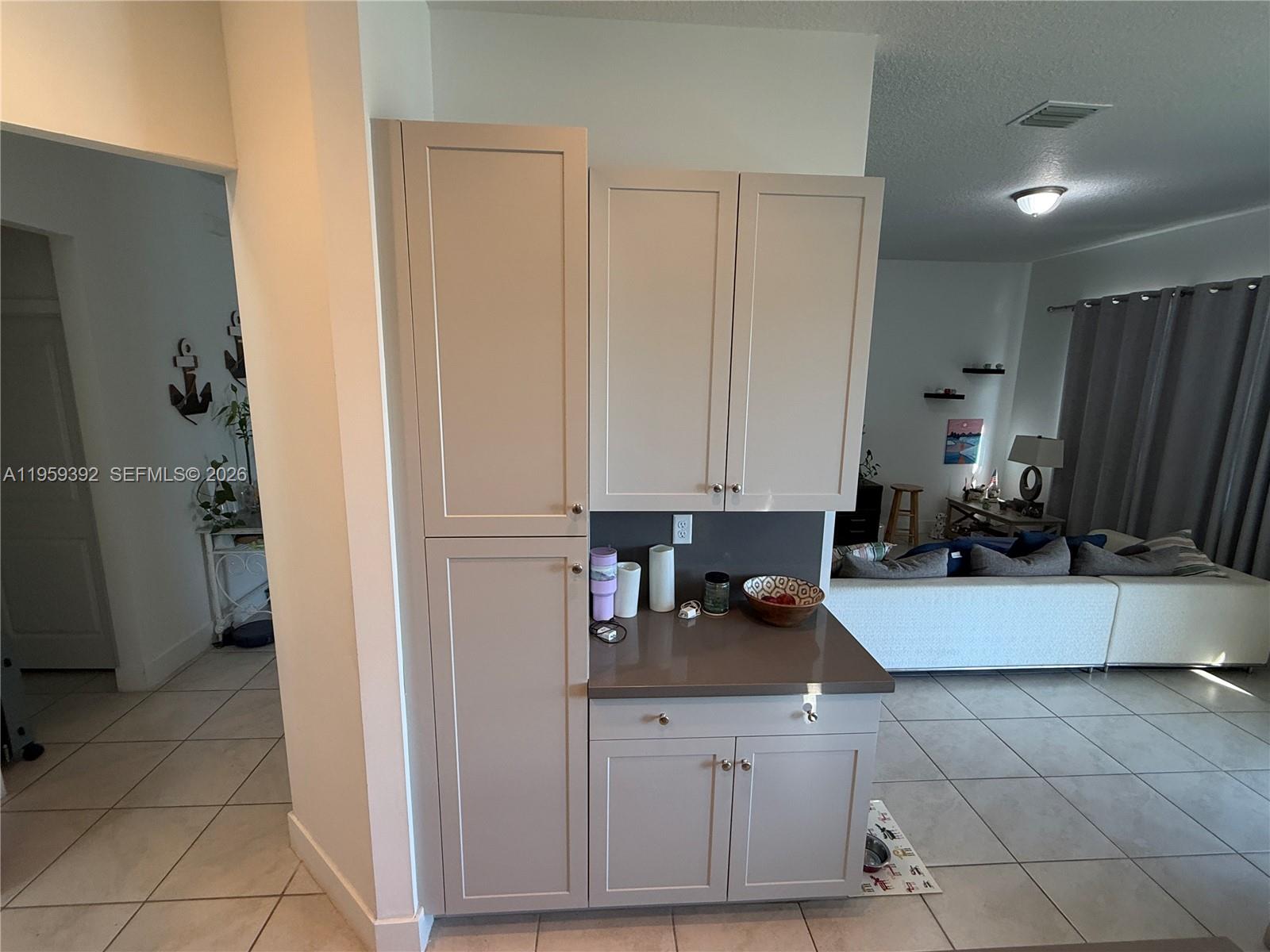 5632 Cerva Ln Property Photo 28
