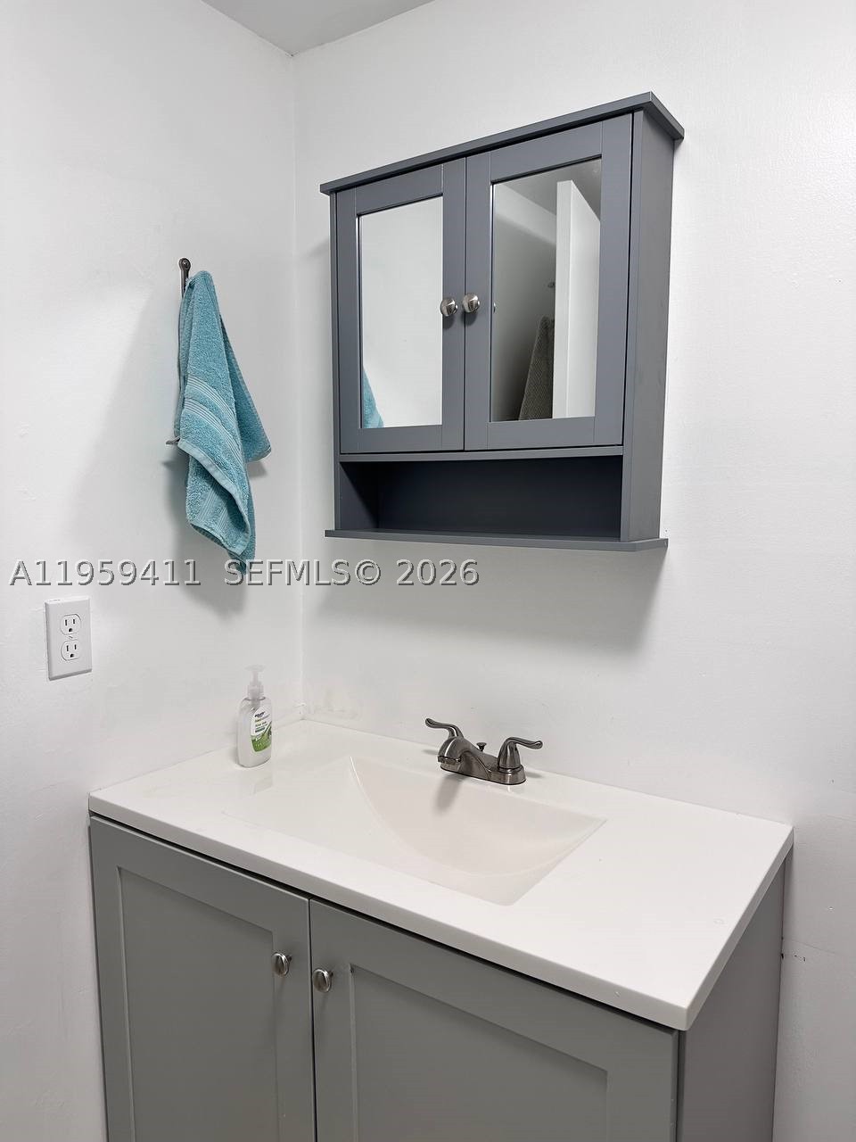 319 Ne 14th Ave 106 Property Photo 11