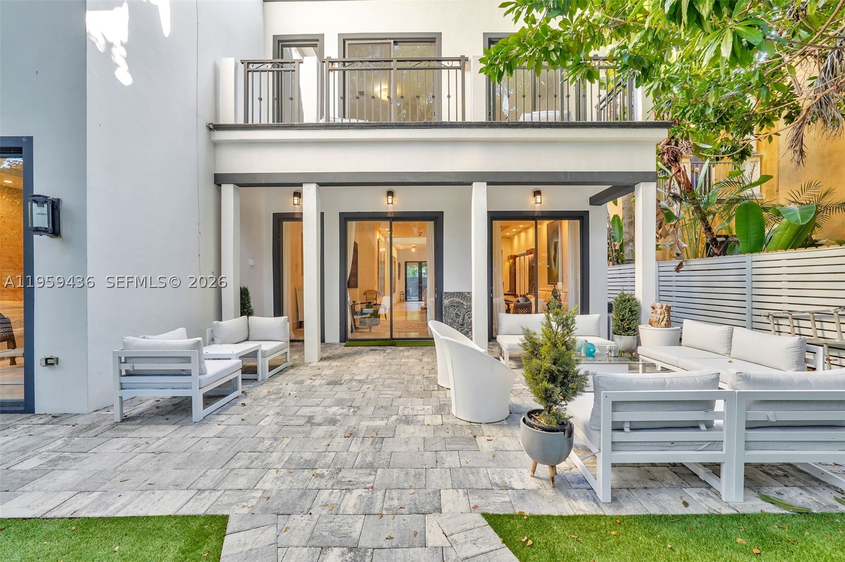 3675 Loquat Ave Property Photo 11