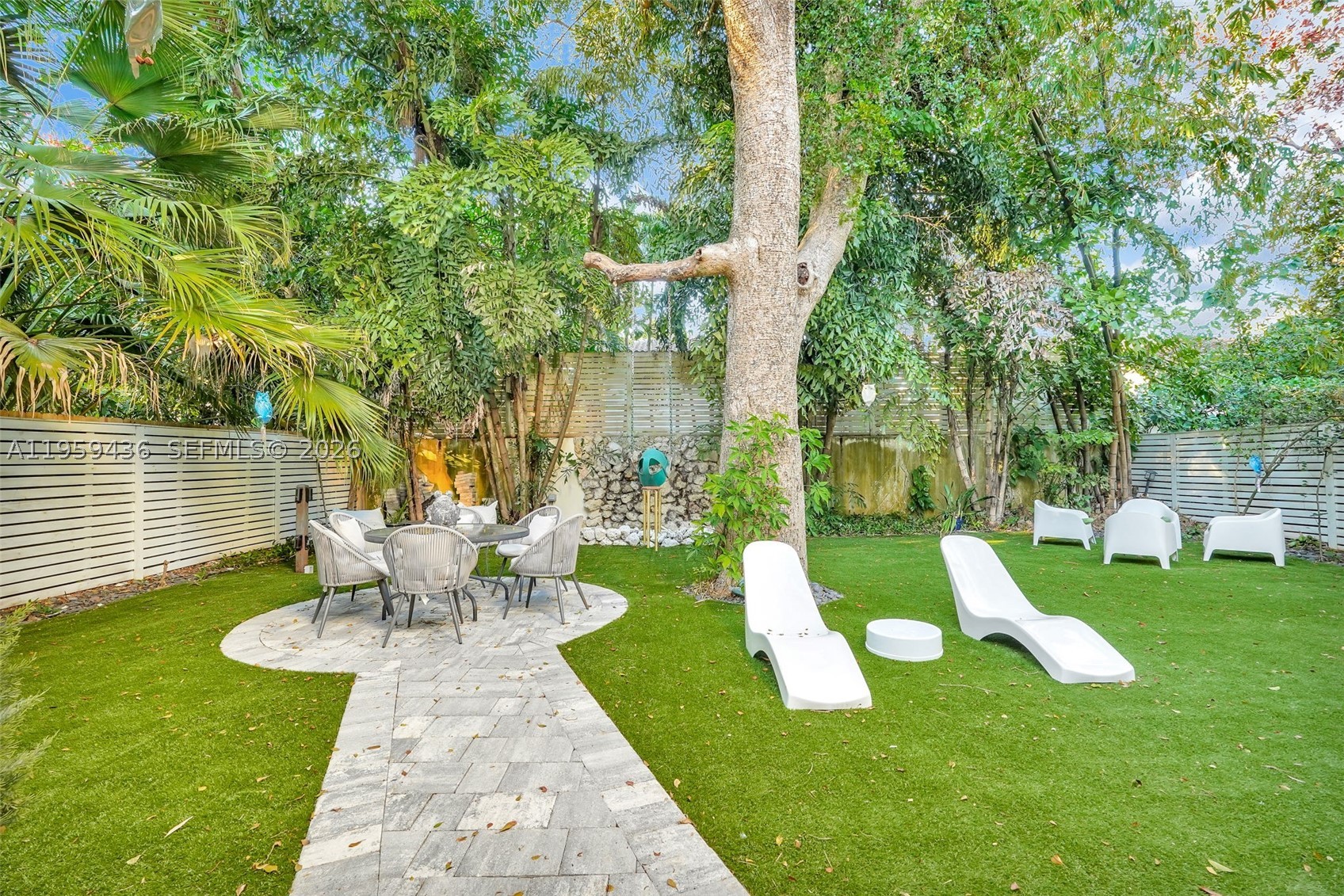 3675 Loquat Ave Property Photo 17