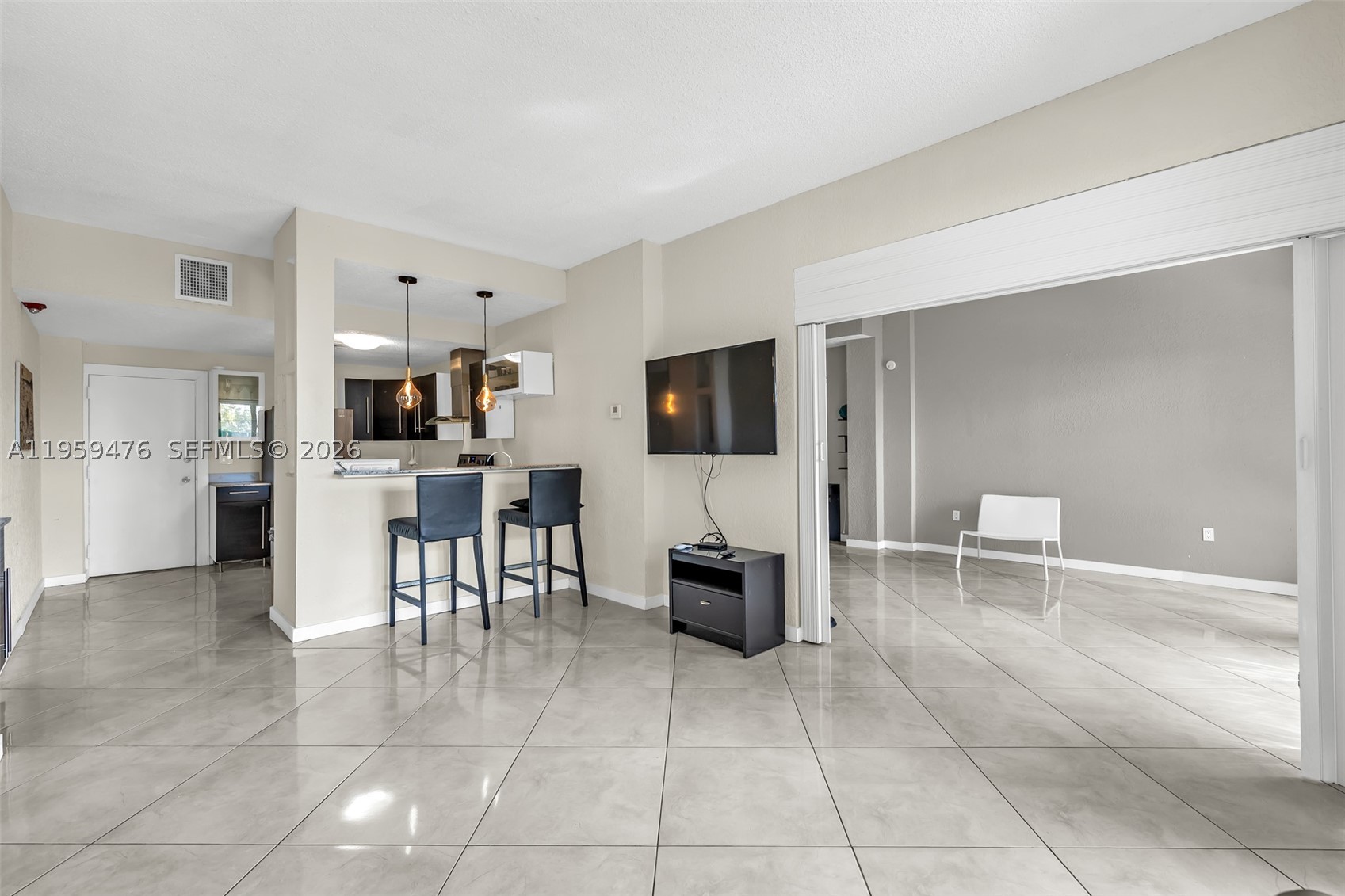 11111 Biscayne Blvd 116 Property Photo 4