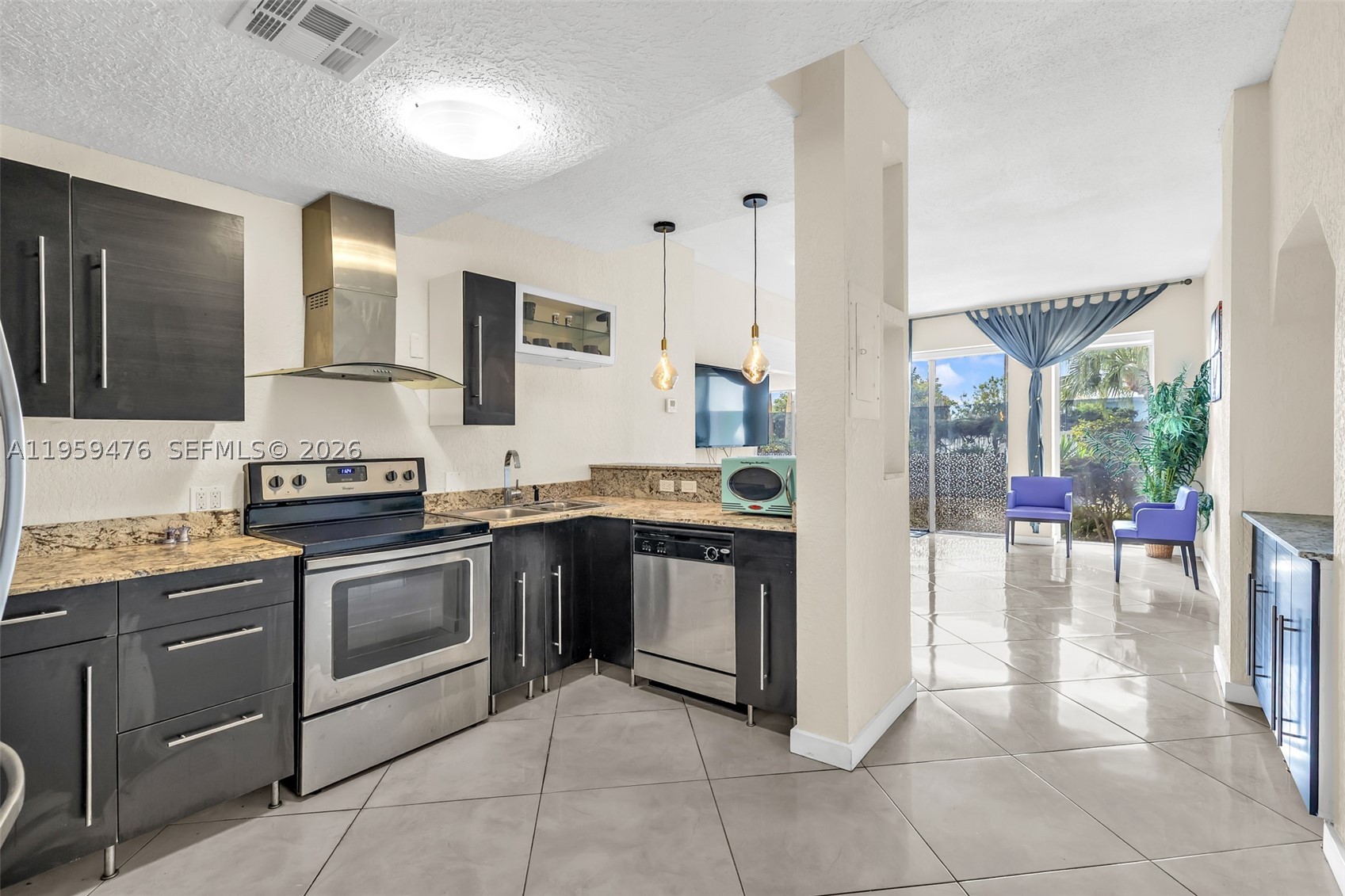 11111 Biscayne Blvd 116 Property Photo 13