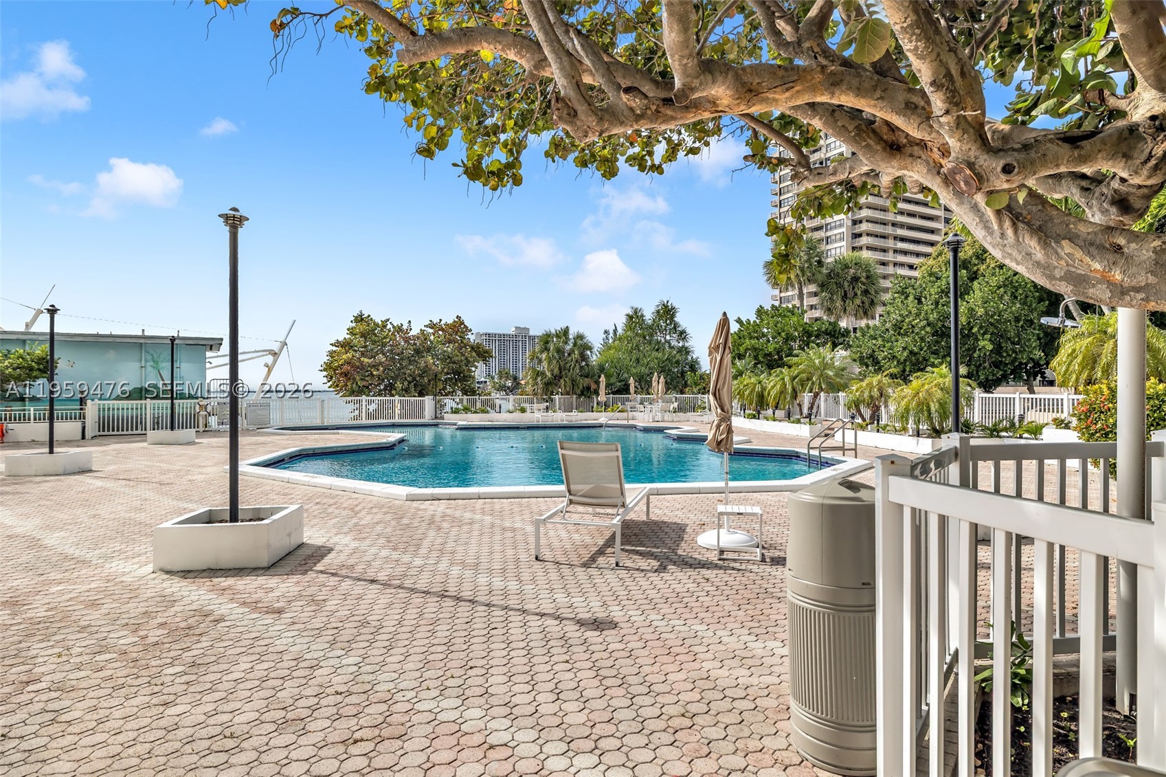 11111 Biscayne Blvd 116 Property Photo 17