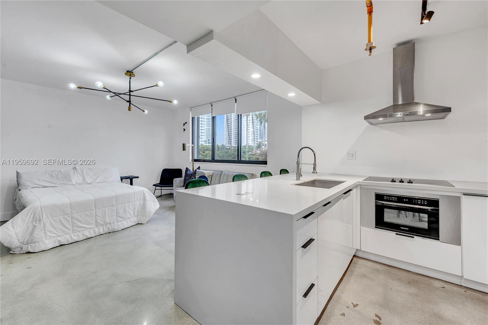540 Brickell Key Dr 409 Property Photo 5